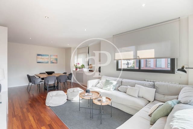 5 soveværelse Lejlighed til leje i El Poblenou, Barcelona by - € 3.990 (Ref: 9065438)