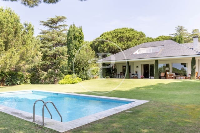 4 Zimmer Villa zu verkaufen in Sant Vicenç de Montalt mit Pool - 2.900.000 € (Ref: 9065444)