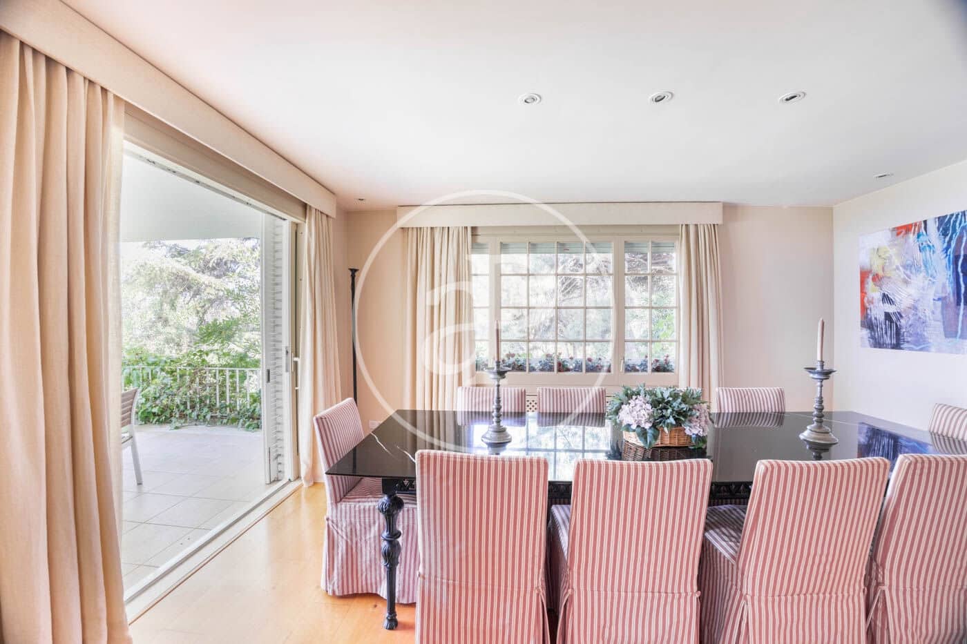 4 bedroom Villa for sale in Sant Vicenc de Montalt with pool - € 2,900,000 (Ref: 9065444)