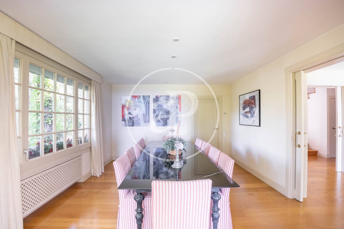 4 bedroom Villa for sale in Sant Vicenc de Montalt with pool - € 2,900,000 (Ref: 9065444)