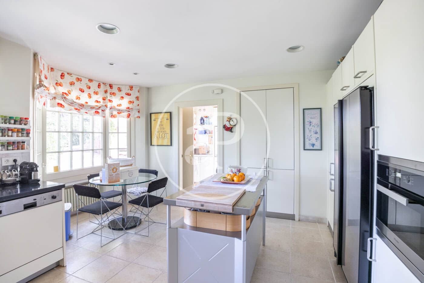 4 bedroom Villa for sale in Sant Vicenc de Montalt with pool - € 2,900,000 (Ref: 9065444)