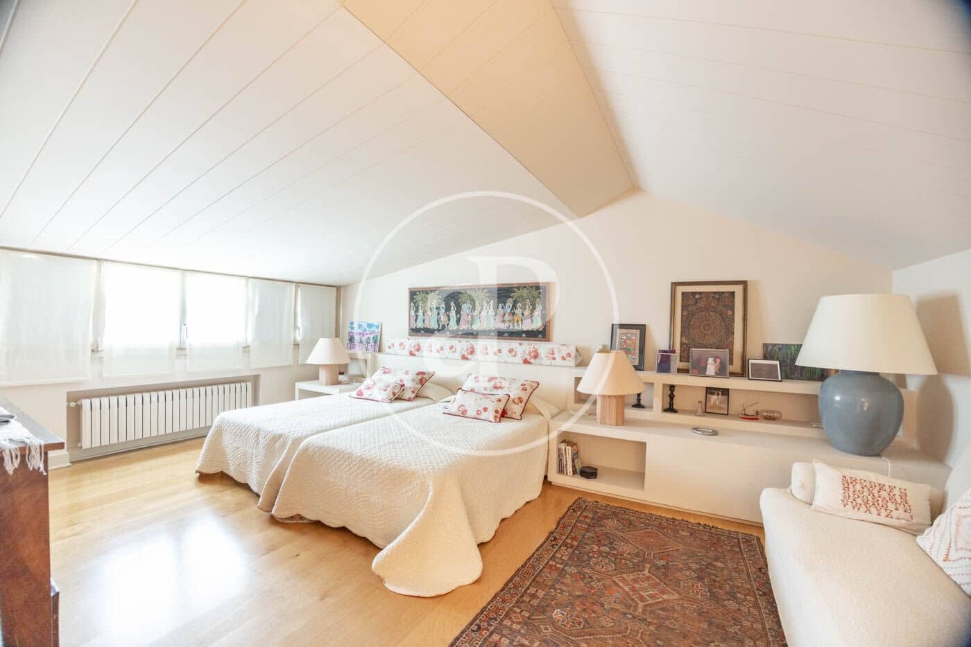 4 bedroom Villa for sale in Sant Vicenc de Montalt with pool - € 2,900,000 (Ref: 9065444)