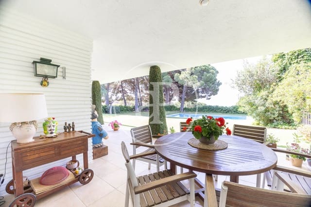 4 soverom Villa til salgs i Sant Vicenç de Montalt med svømmebasseng - € 2 900 000 (Ref: 9065444)