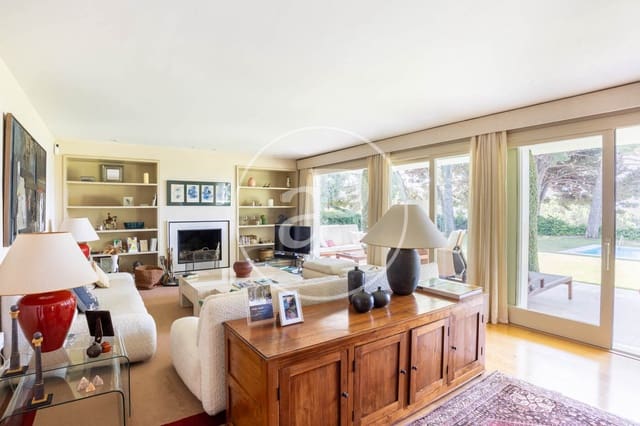 4 soverom Villa til salgs i Sant Vicenç de Montalt med svømmebasseng - € 2 900 000 (Ref: 9065444)