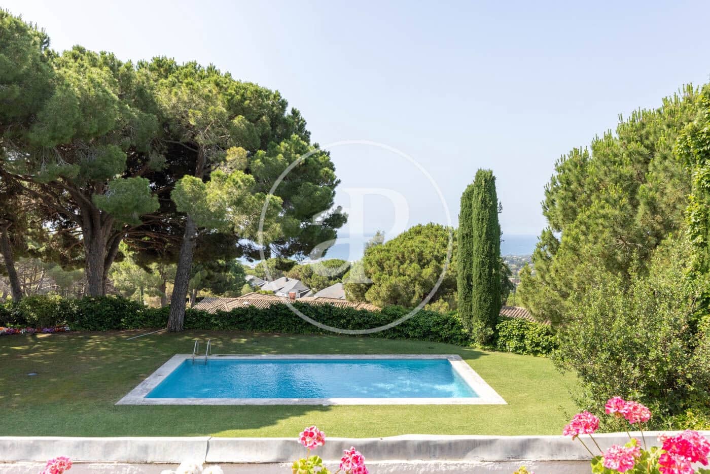4 bedroom Villa for sale in Sant Vicenc de Montalt with pool - € 2,900,000 (Ref: 9065444)
