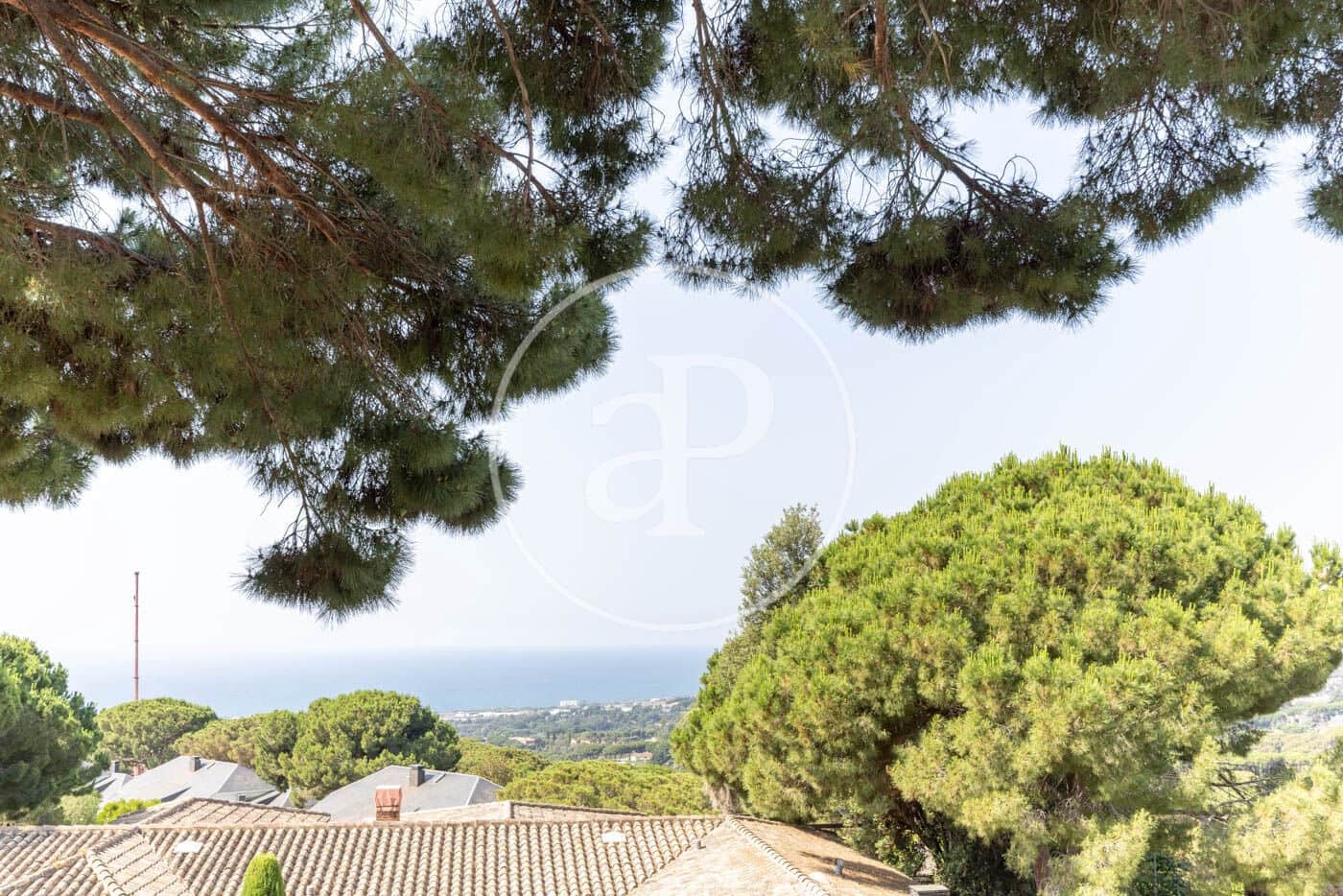 4 bedroom Villa for sale in Sant Vicenc de Montalt with pool - € 2,900,000 (Ref: 9065444)