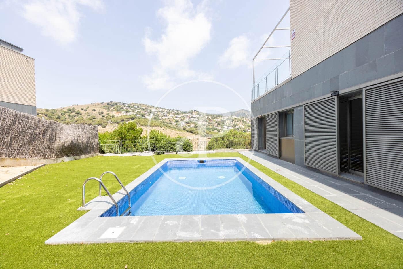 4 soveværelse Villa til salg i Alella med swimmingpool - € 990.000 (Ref: 9069047)