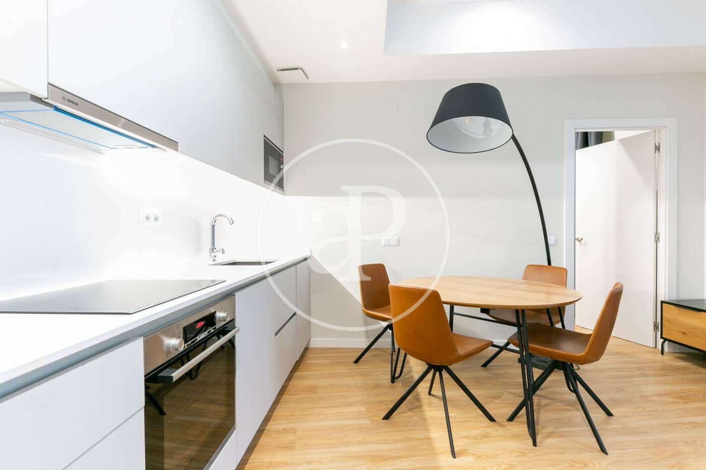 2 quarto Apartamento para arrendar em Barcelona cidade - 1 690 € (Ref: 9069050)