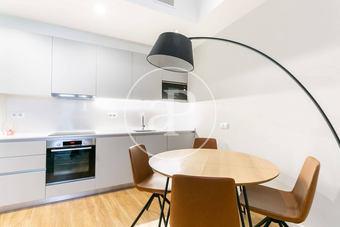 2 quarto Apartamento para arrendar em Barcelona cidade - 1 690 € (Ref: 9069050)