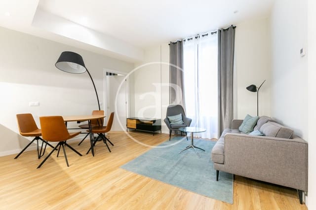 2 quarto Apartamento para arrendar em El Barri Gòtic, Barcelona cidade - 1 690 € (Ref: 9069050)