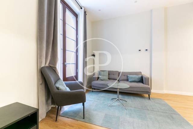 2 quarto Apartamento para arrendar em El Barri Gòtic, Barcelona cidade - 1 690 € (Ref: 9069050)