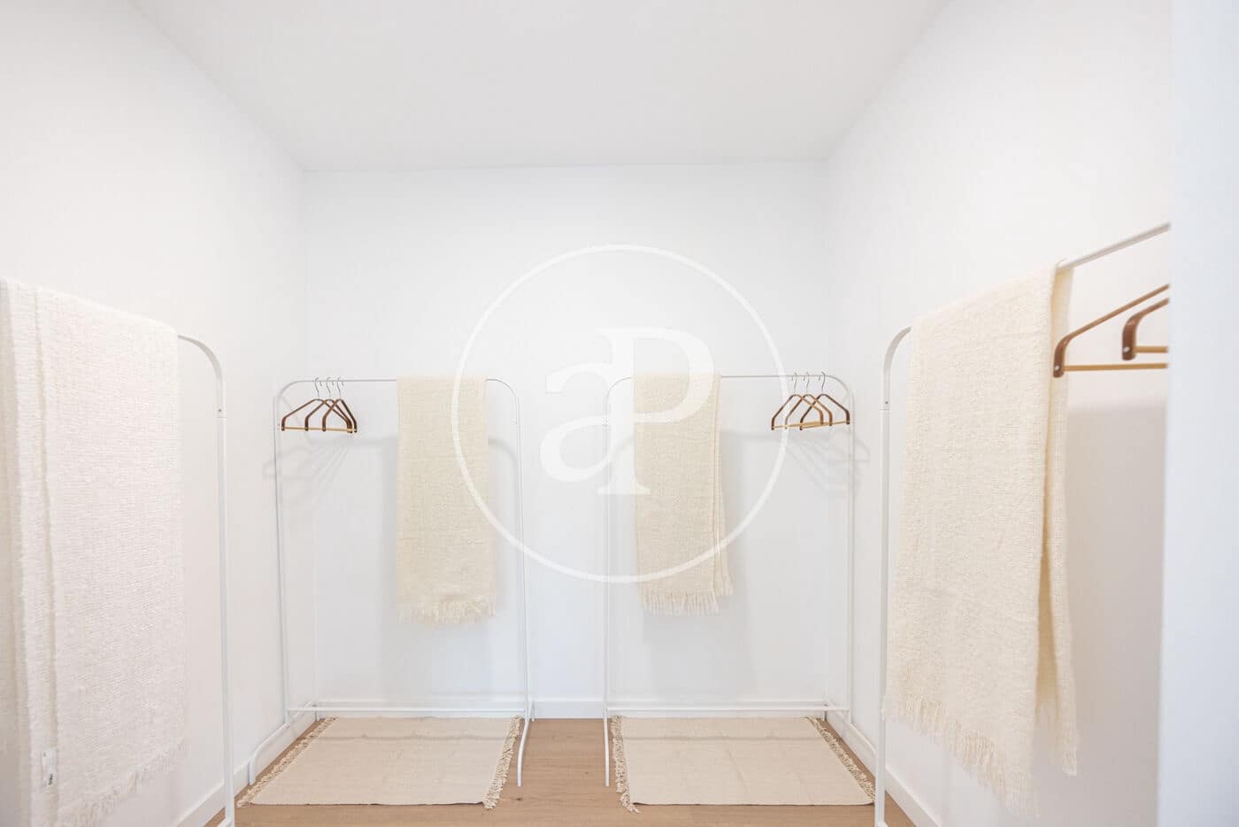 4 sypialnia Willa na sprzedaż w Alella z basenem - 1 090 000 € (Ref: 9069052)