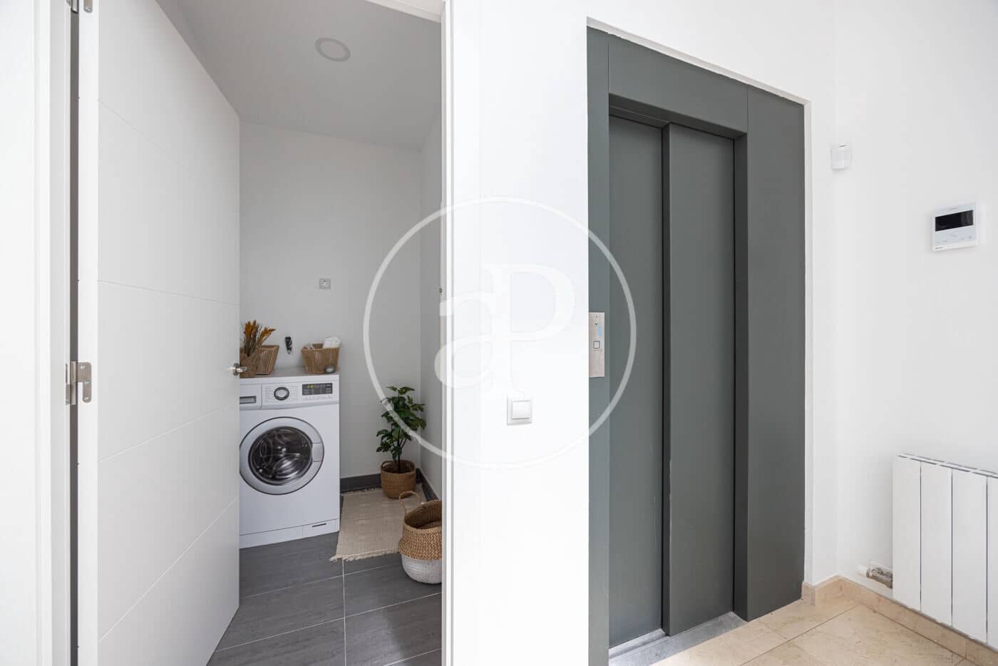 4 sypialnia Willa na sprzedaż w Alella z basenem - 1 090 000 € (Ref: 9069052)