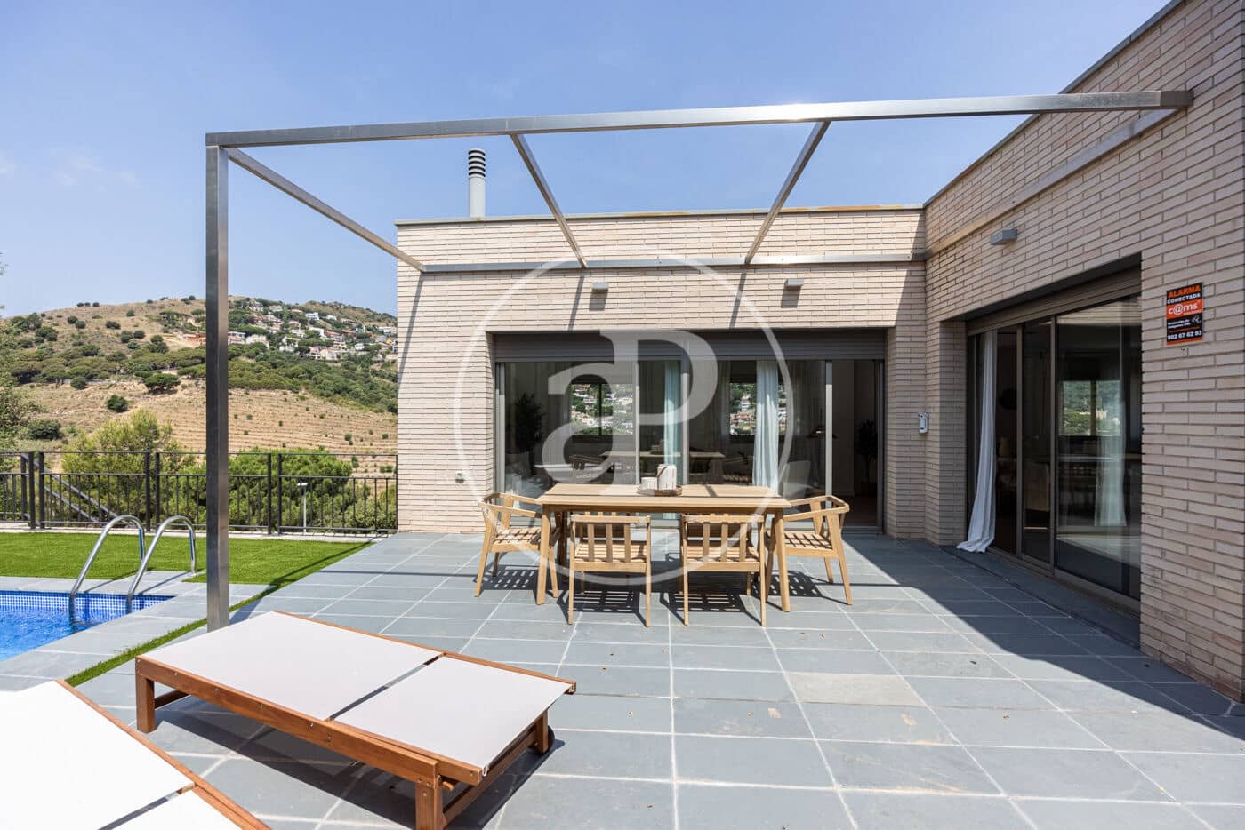 4 sypialnia Willa na sprzedaż w Alella z basenem - 1 090 000 € (Ref: 9069052)