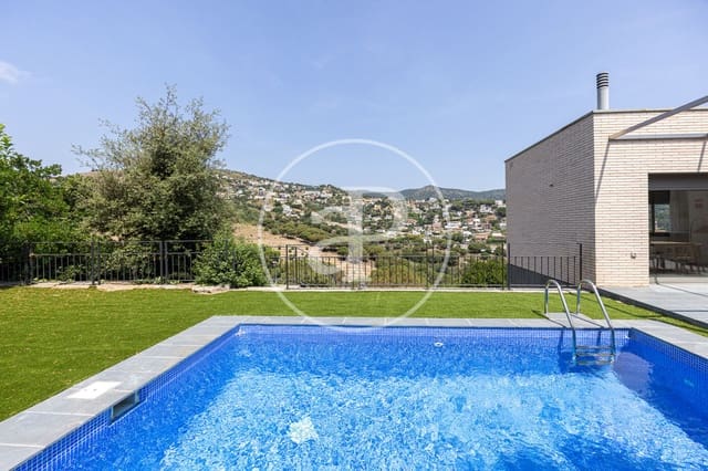 4 sovrum Villa till salu i Alella med pool - 1 090 000 € (Ref: 9069052)