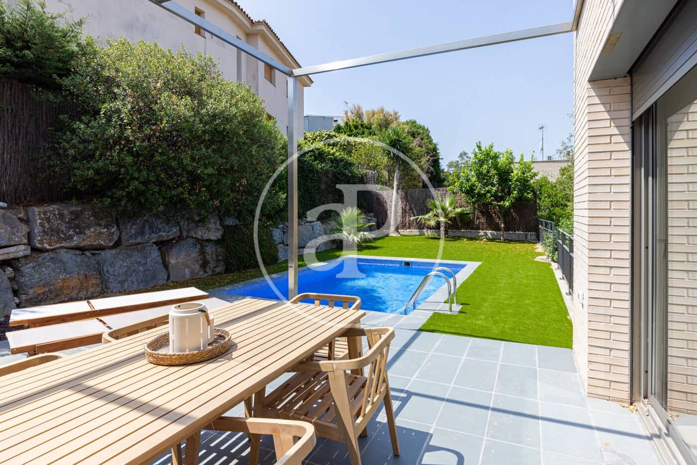 4 sypialnia Willa na sprzedaż w Alella z basenem - 1 090 000 € (Ref: 9069052)