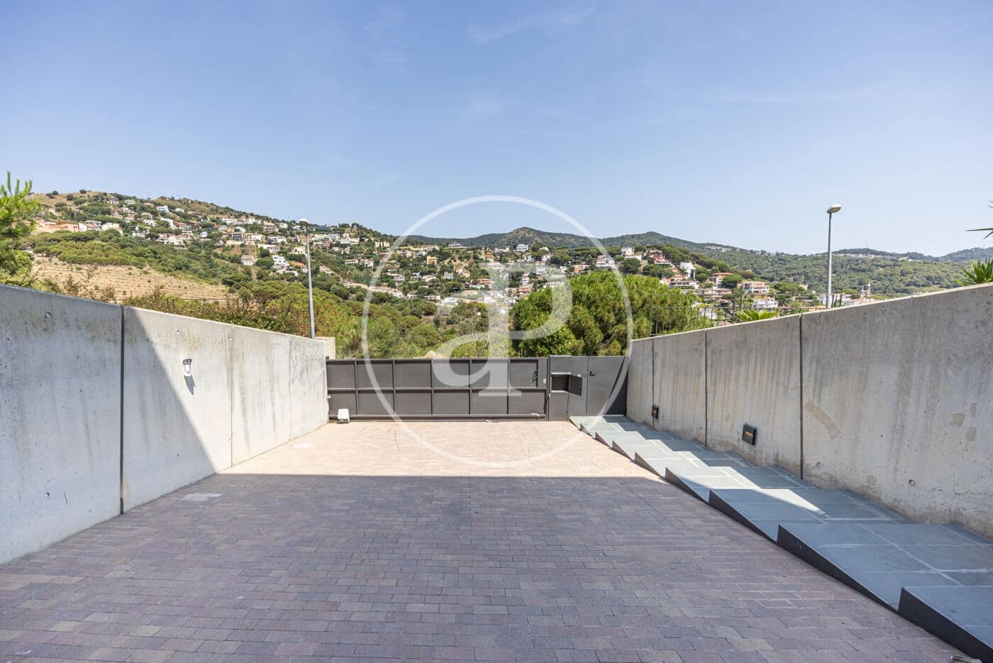 4 sypialnia Willa na sprzedaż w Alella z basenem - 1 090 000 € (Ref: 9069052)