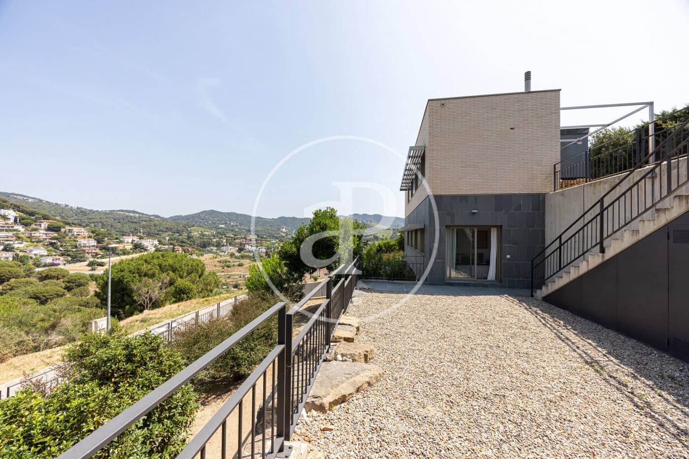 4 sypialnia Willa na sprzedaż w Alella z basenem - 1 090 000 € (Ref: 9069052)