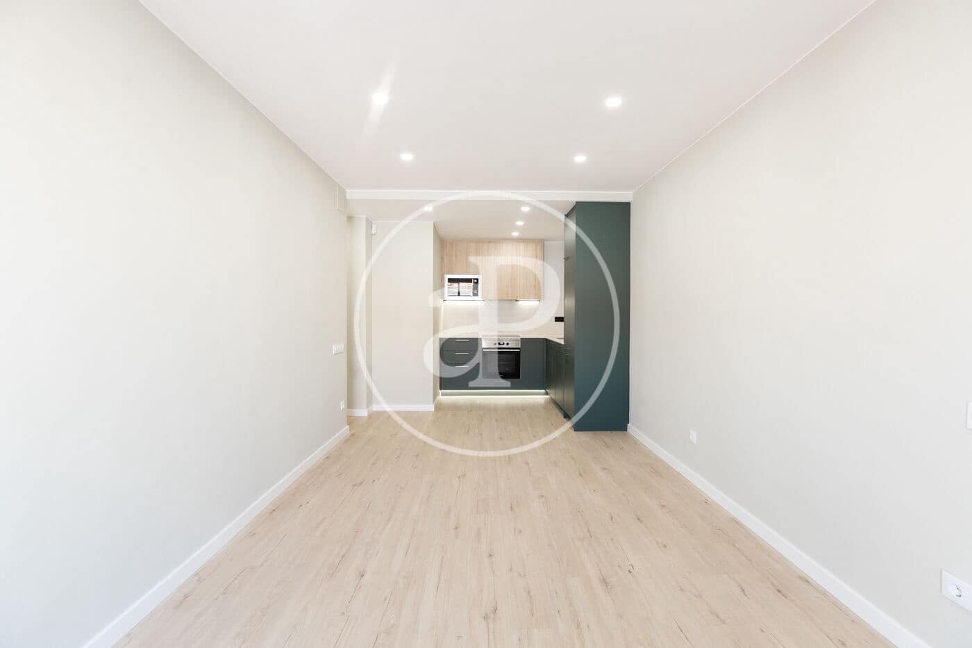 3 soverom Penthouse til salgs i Barcelona by - € 625 000 (Ref: 9073630)