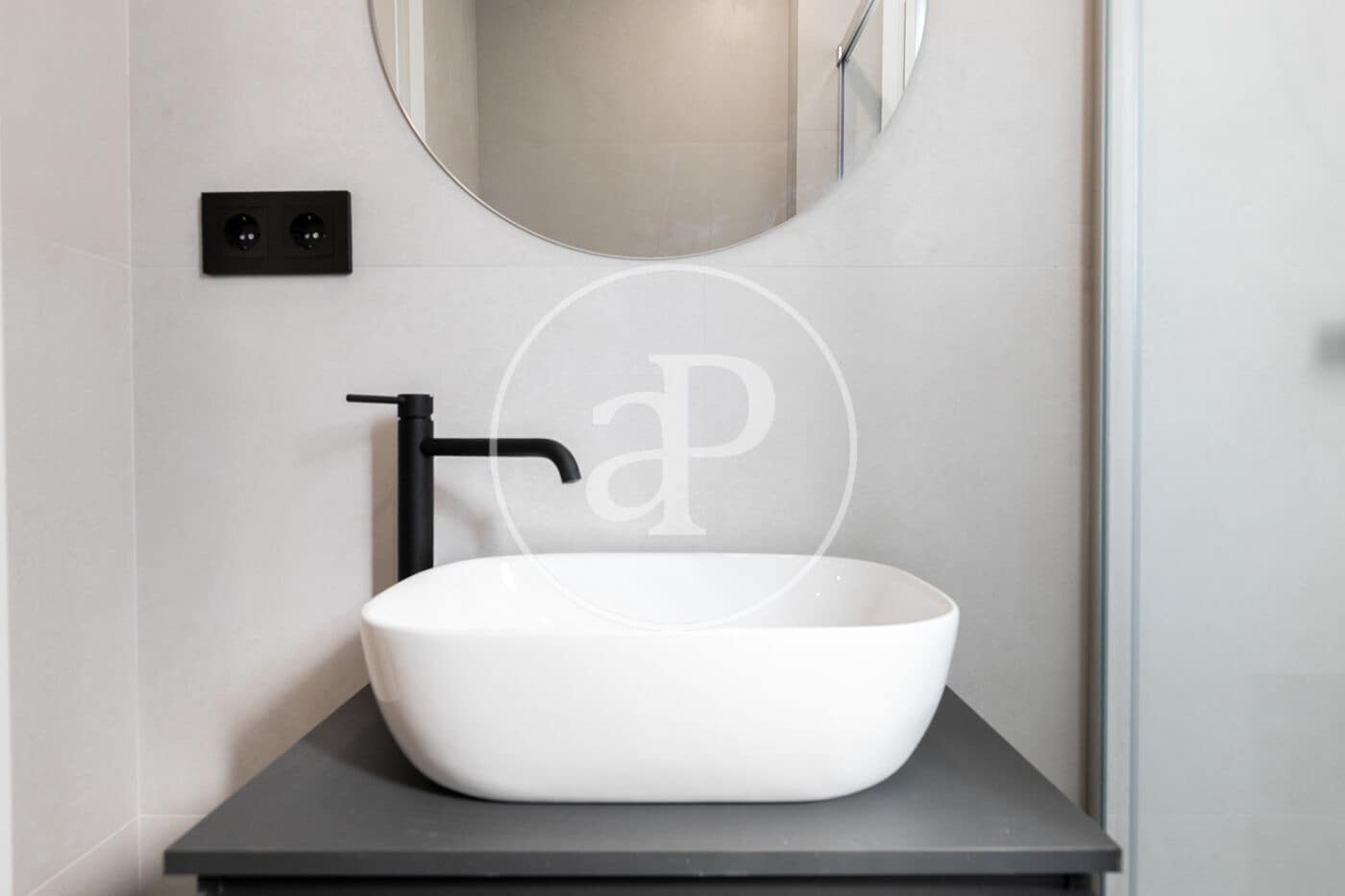 3 soverom Penthouse til salgs i Barcelona by - € 625 000 (Ref: 9073630)