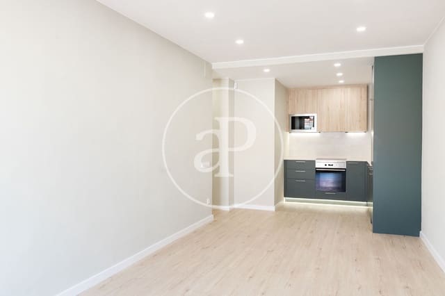 3 quarto Penthouse para venda em Sant Antoni, Barcelona cidade - 625 000 € (Ref: 9073630)