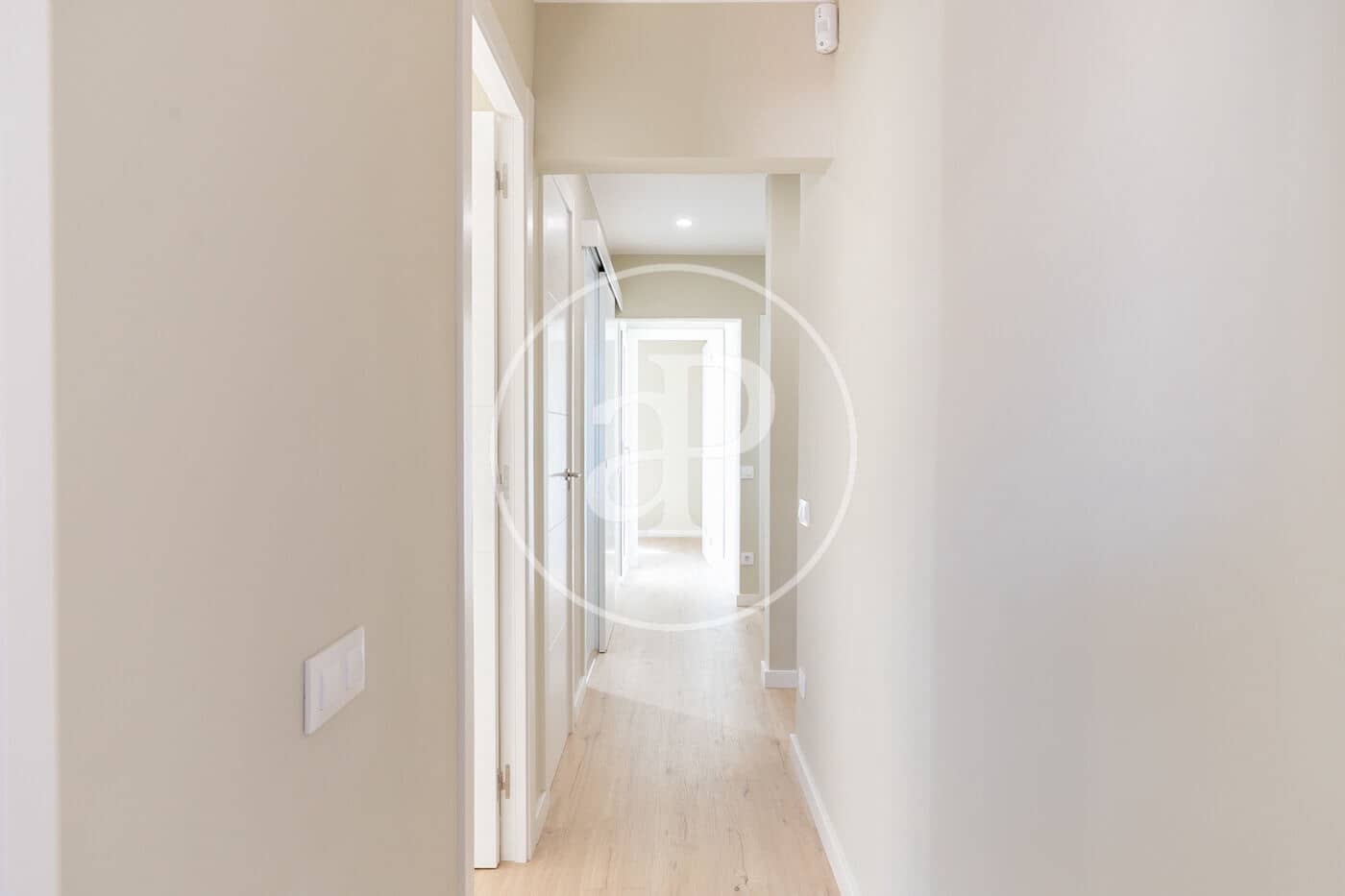 3 soverom Penthouse til salgs i Barcelona by - € 625 000 (Ref: 9073630)