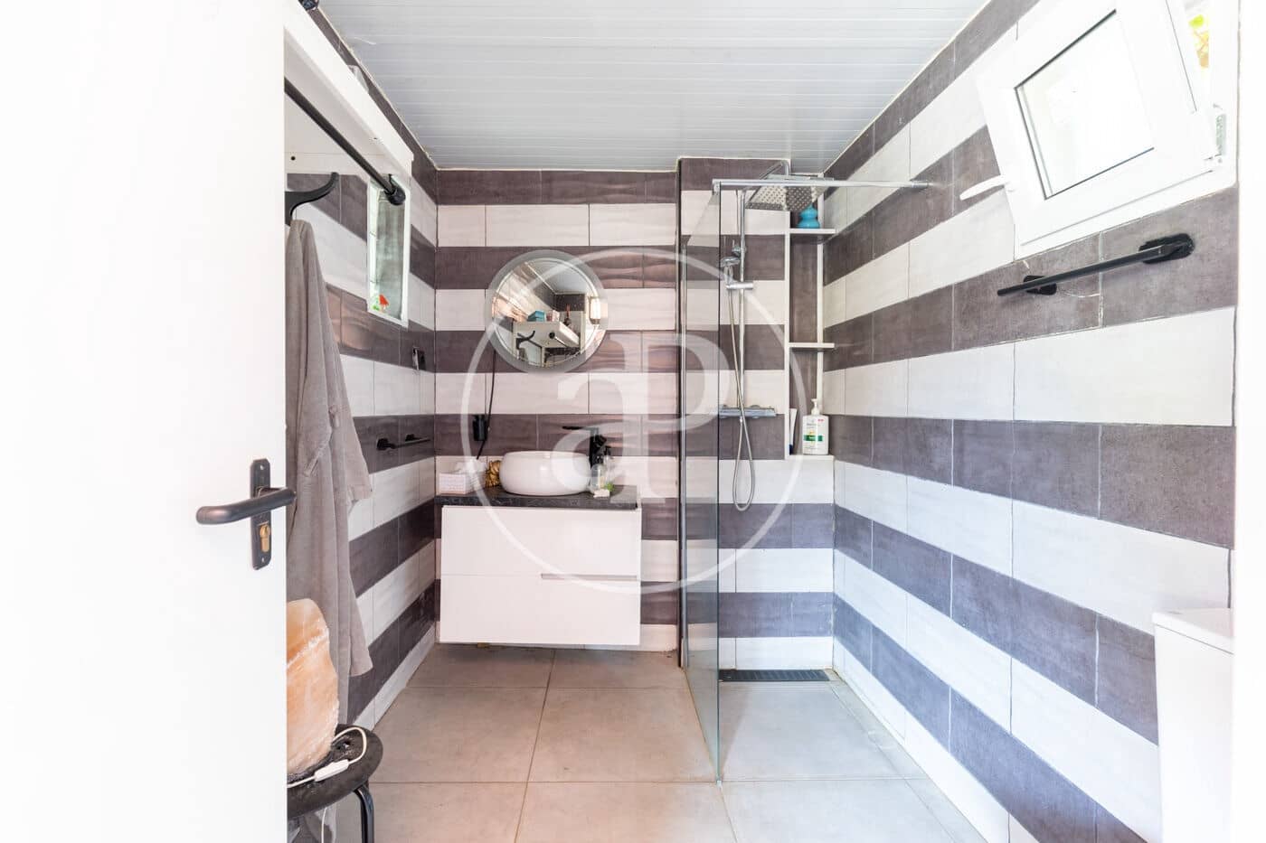 5 soveværelse Villa til salg i Cerdanyola del Valles med swimmingpool - € 1.070.000 (Ref: 9075037)