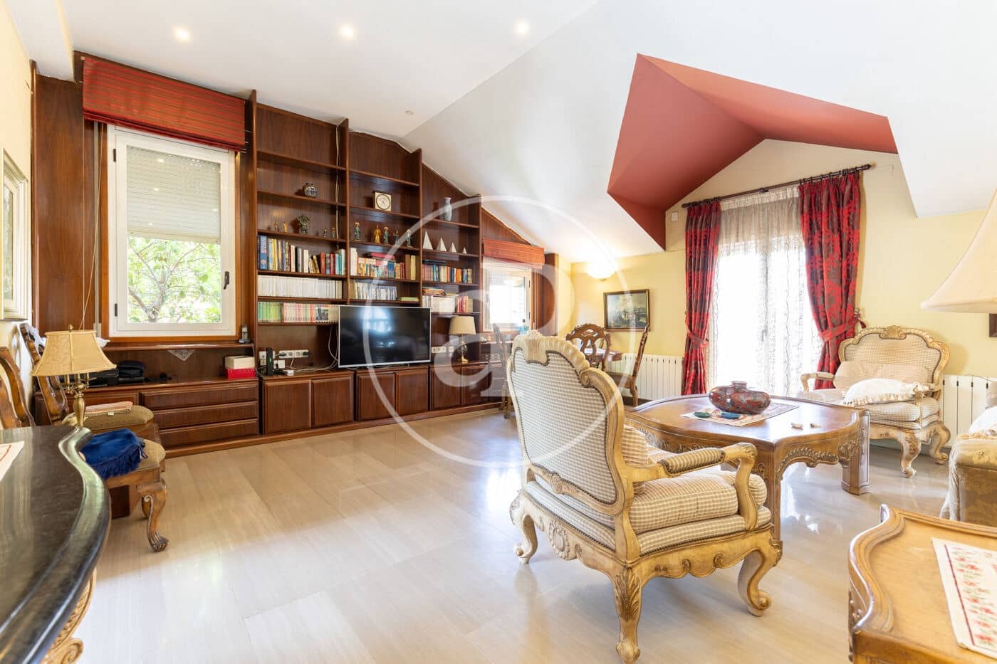 5 soveværelse Villa til salg i Cerdanyola del Valles med swimmingpool - € 1.070.000 (Ref: 9075037)