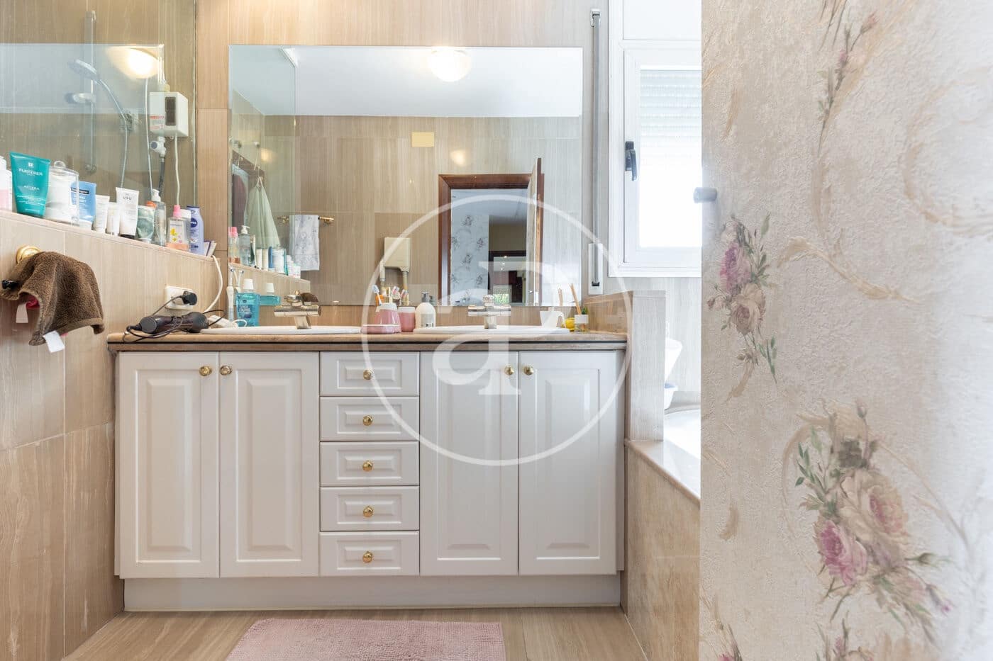 5 soveværelse Villa til salg i Cerdanyola del Valles med swimmingpool - € 1.070.000 (Ref: 9075037)