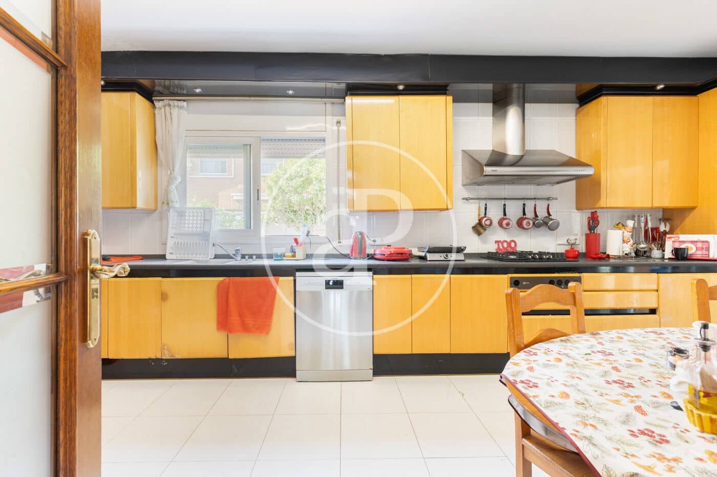 5 soveværelse Villa til salg i Cerdanyola del Valles med swimmingpool - € 1.070.000 (Ref: 9075037)