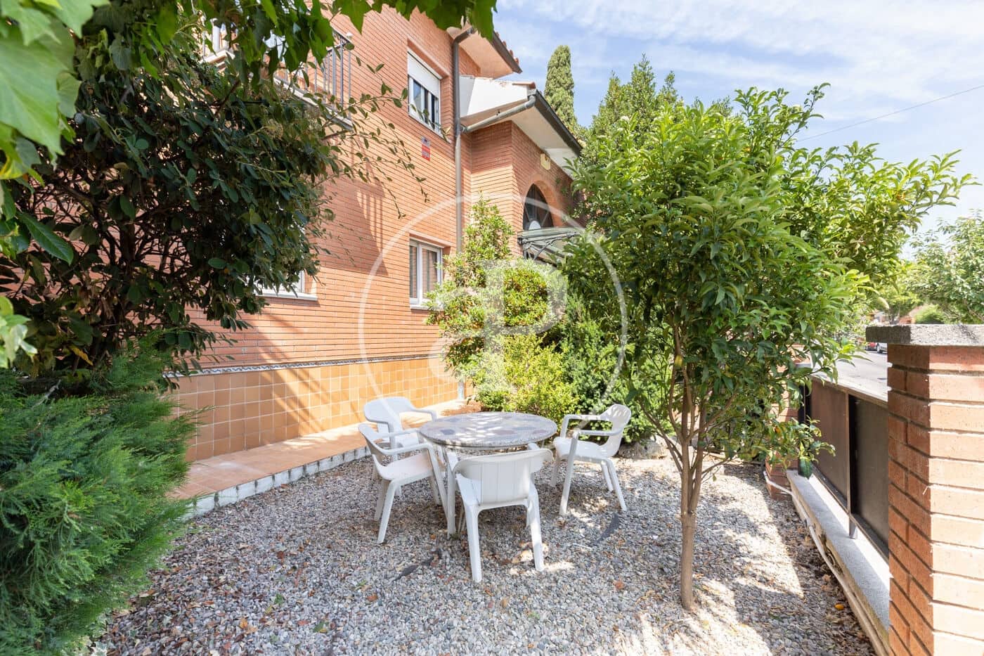 5 soveværelse Villa til salg i Cerdanyola del Valles med swimmingpool - € 1.070.000 (Ref: 9075037)