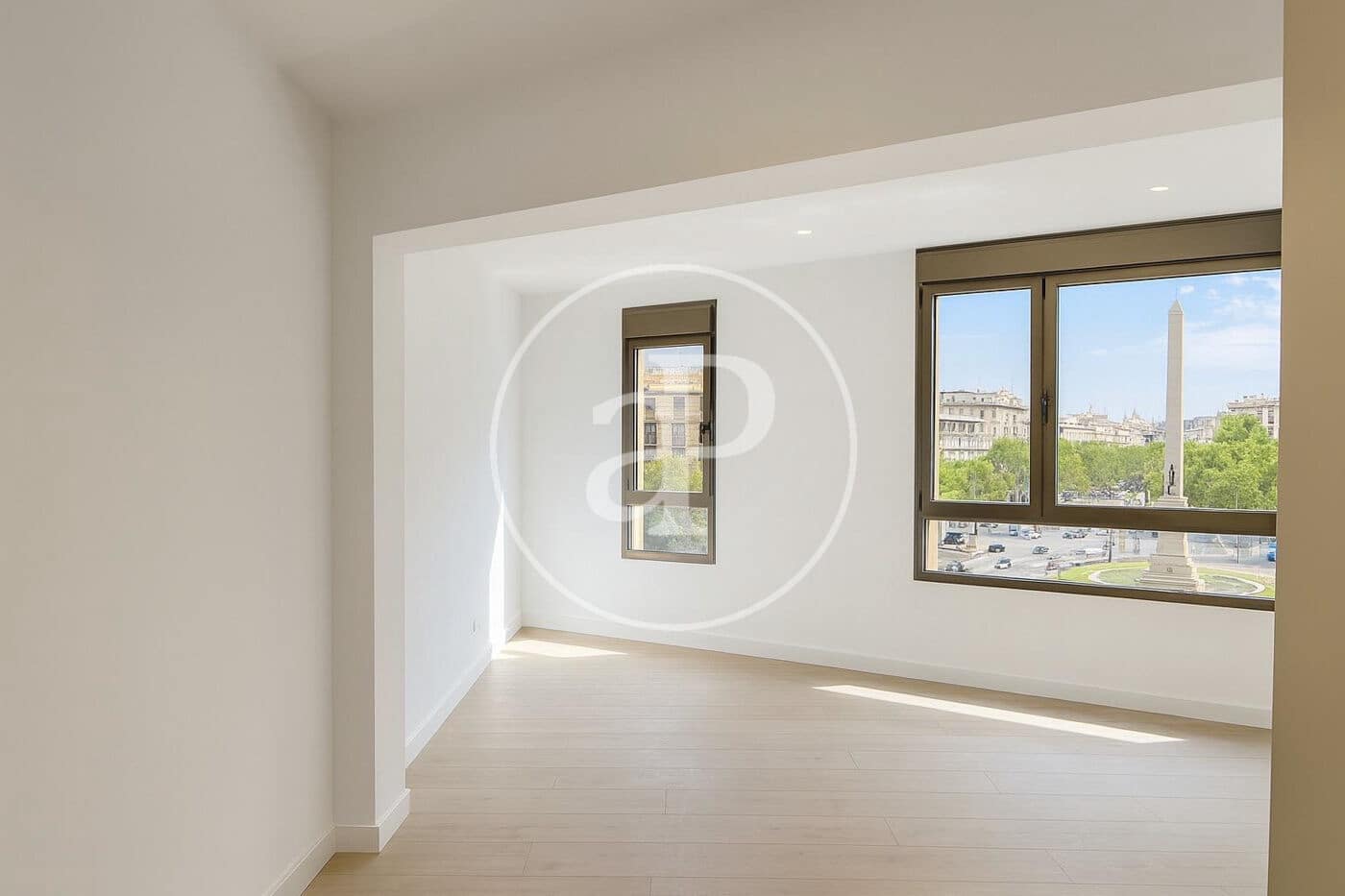 4 soveværelse Lejlighed til salg i Barcelona by - € 1.250.000 (Ref: 9075040)