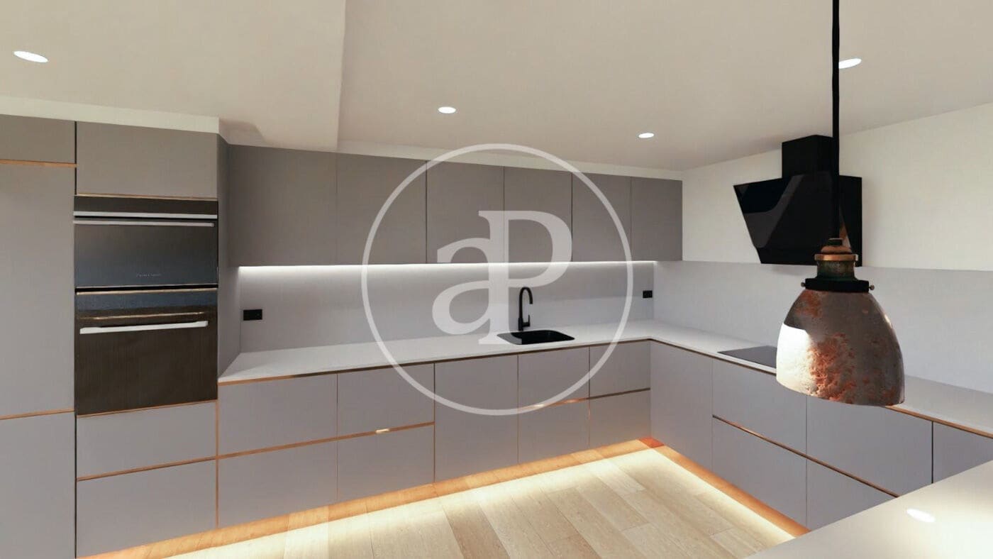 4 soveværelse Lejlighed til salg i Barcelona by - € 1.250.000 (Ref: 9075040)