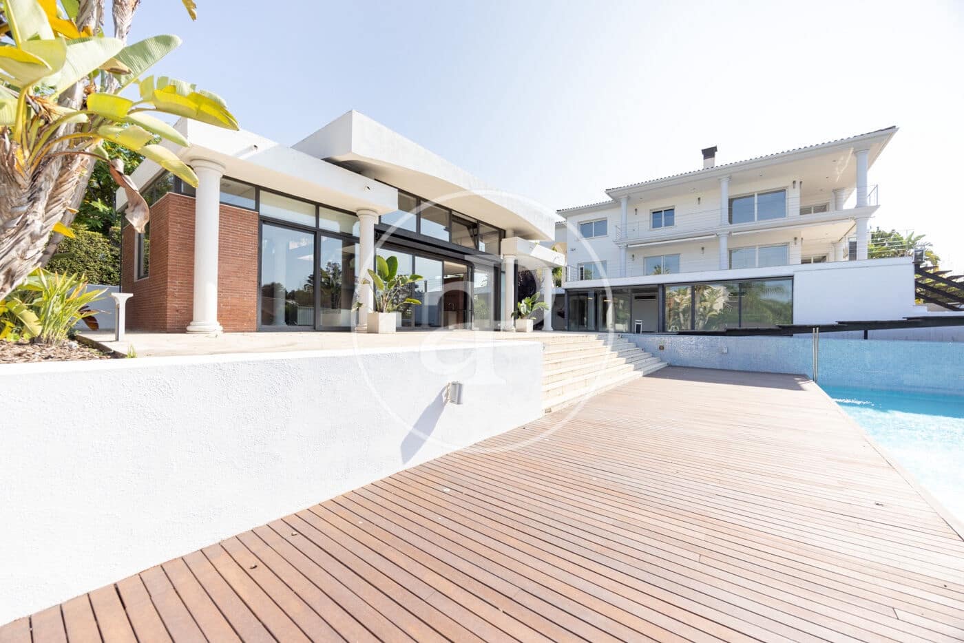 6 soverom Villa til salgs i Teia med svømmebasseng - € 2 600 000 (Ref: 9075042)