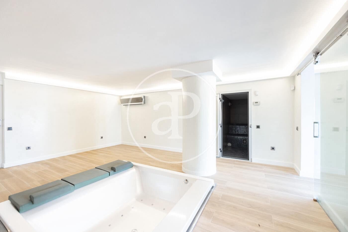 6 soverom Villa til salgs i Teia med svømmebasseng - € 2 600 000 (Ref: 9075042)