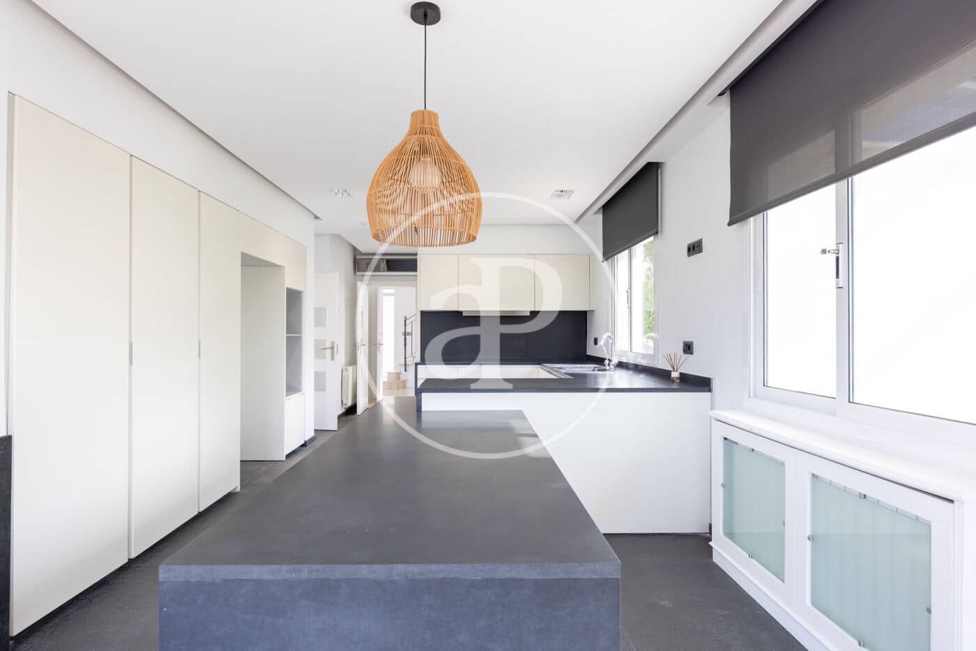 6 soverom Villa til salgs i Teia med svømmebasseng - € 2 600 000 (Ref: 9075042)