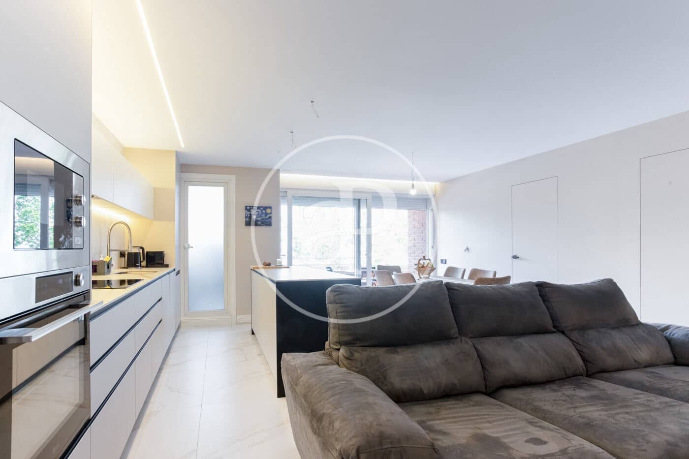 3 soveværelse Lejlighed til salg i Sant Joan Despi - € 595.000 (Ref: 9075046)