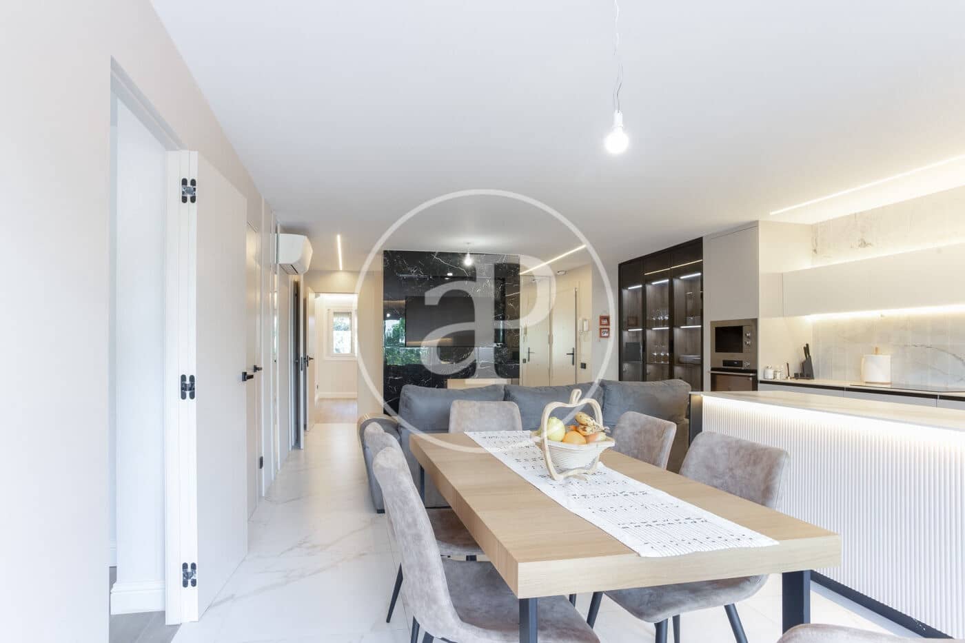 3 soveværelse Lejlighed til salg i Sant Joan Despi - € 595.000 (Ref: 9075046)