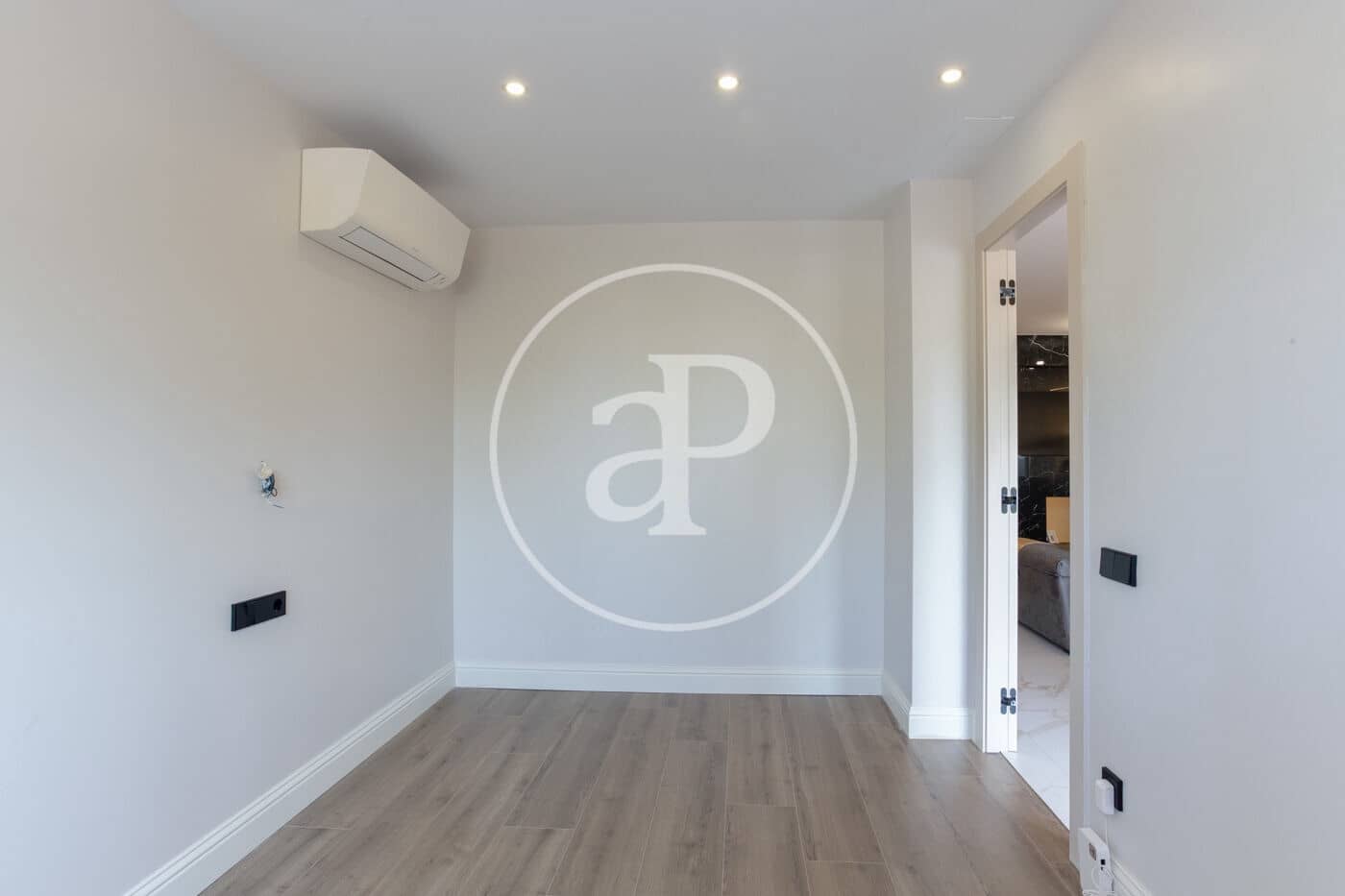 3 soveværelse Lejlighed til salg i Sant Joan Despi - € 595.000 (Ref: 9075046)