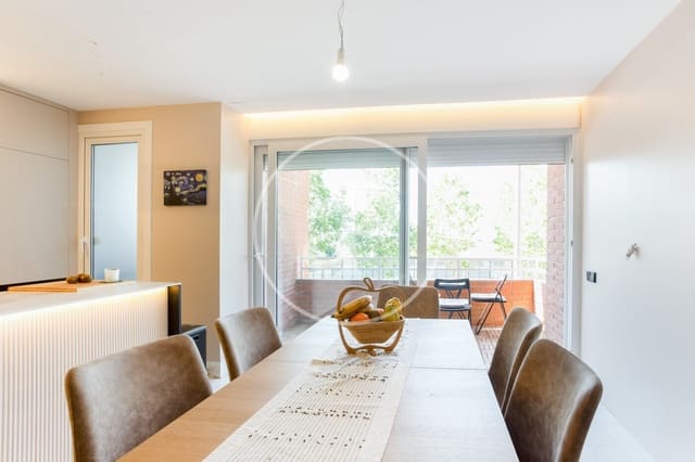 3 bedroom Apartment for sale in Sant Joan Despí - € 595,000 (Ref: 9075046)