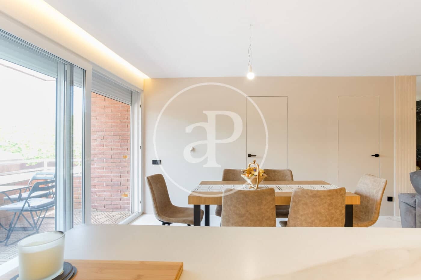 3 soveværelse Lejlighed til salg i Sant Joan Despi - € 595.000 (Ref: 9075046)