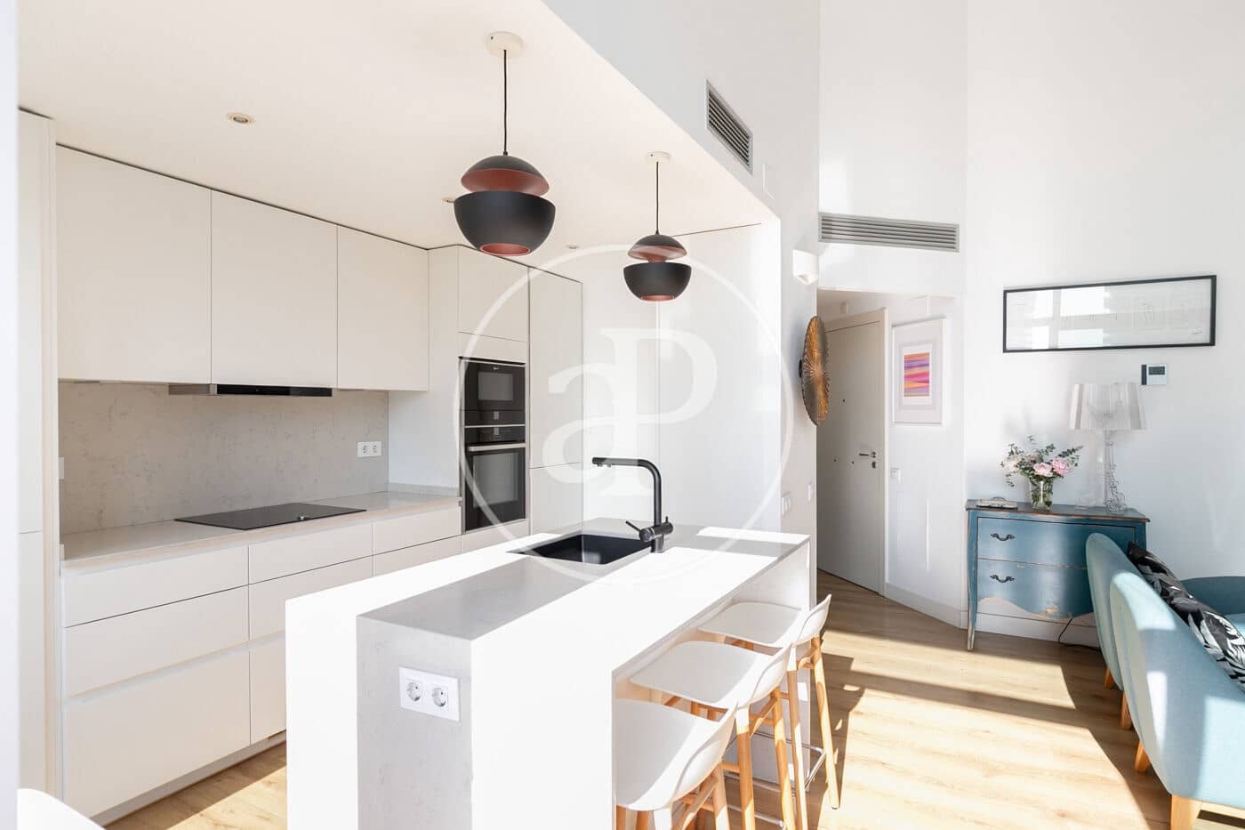 3 sypialnia Apartament na sprzedaż w Miasto Barcelona z basenem - 1 200 000 € (Ref: 9085502)