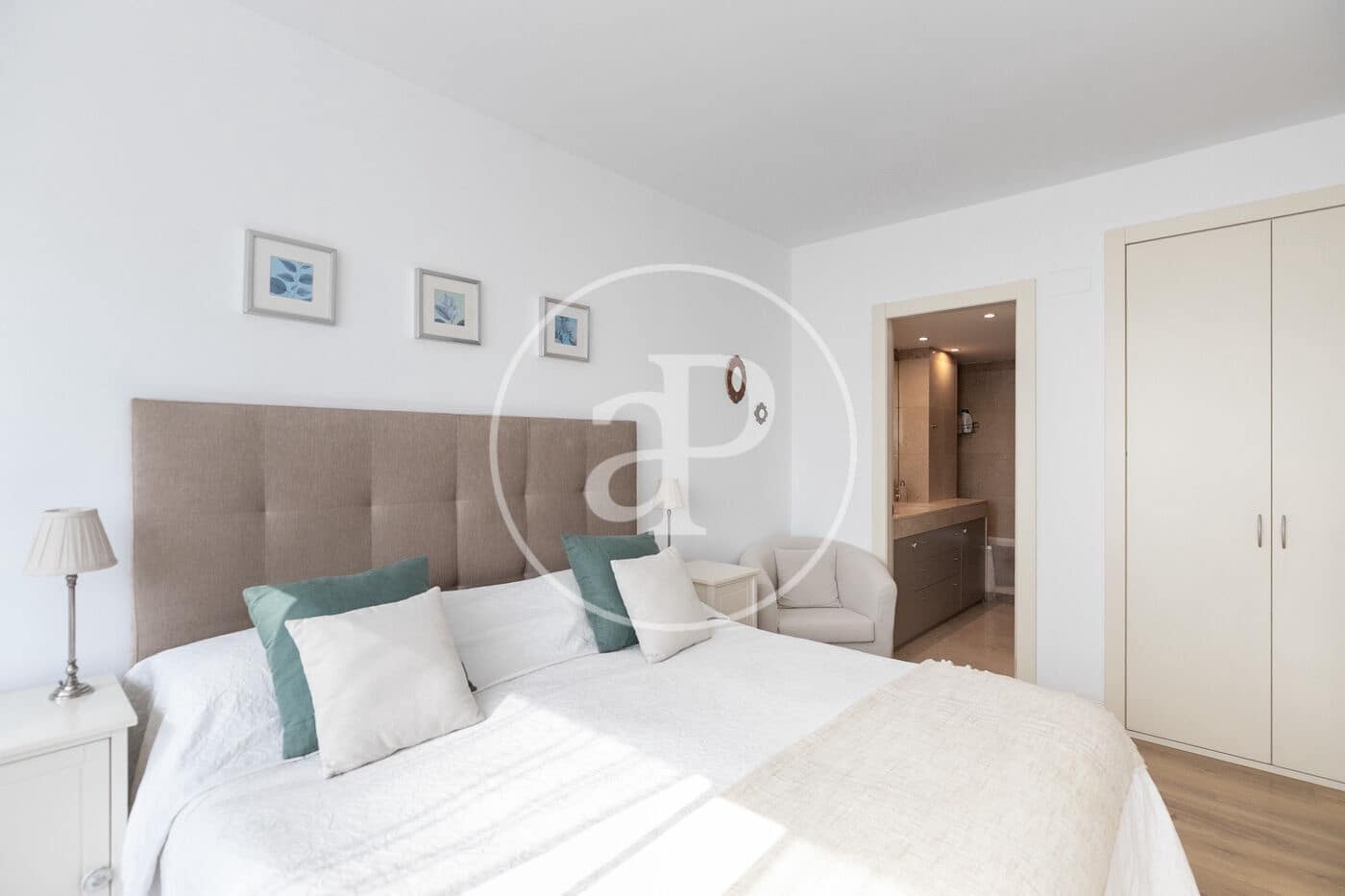 3 sypialnia Apartament na sprzedaż w Miasto Barcelona z basenem - 1 200 000 € (Ref: 9085502)