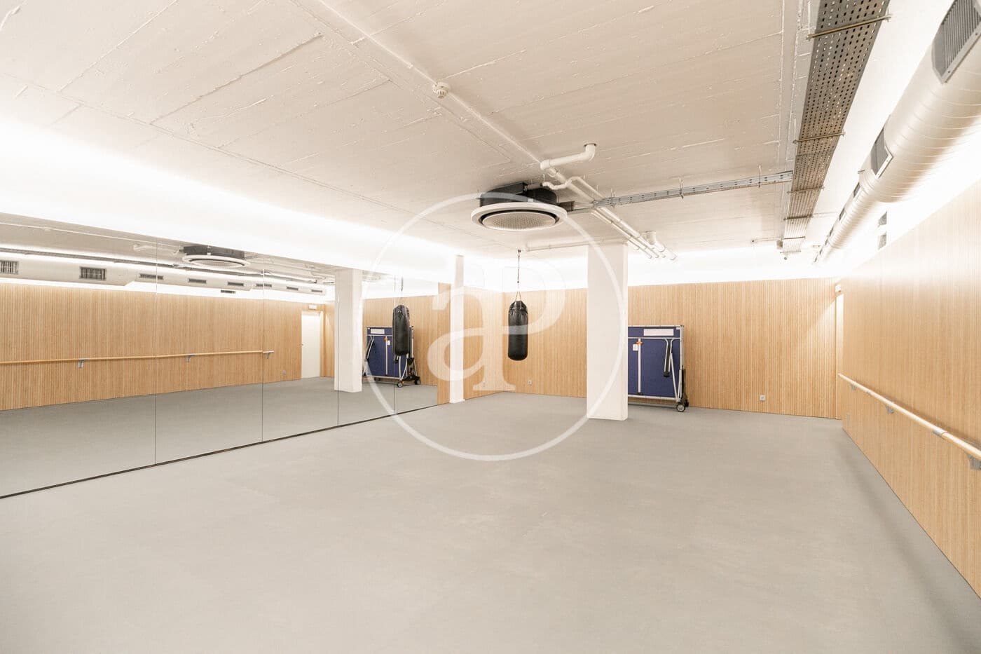 3 sypialnia Apartament na sprzedaż w Miasto Barcelona z basenem - 1 200 000 € (Ref: 9085502)