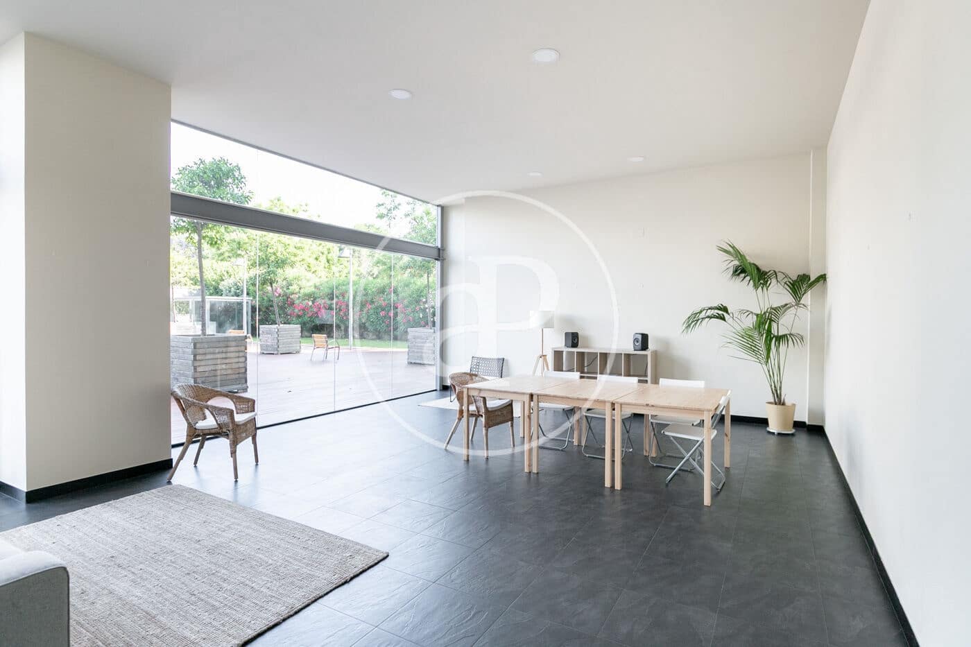 3 sypialnia Apartament na sprzedaż w Miasto Barcelona z basenem - 1 200 000 € (Ref: 9085502)