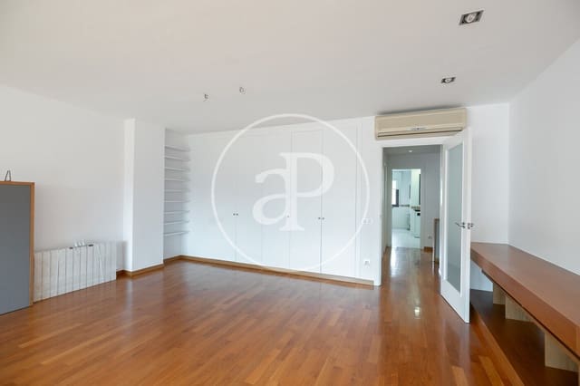 3 bedroom Apartment for rent in Sarrià, Barcelona city - € 3,600 (Ref: 9085503)