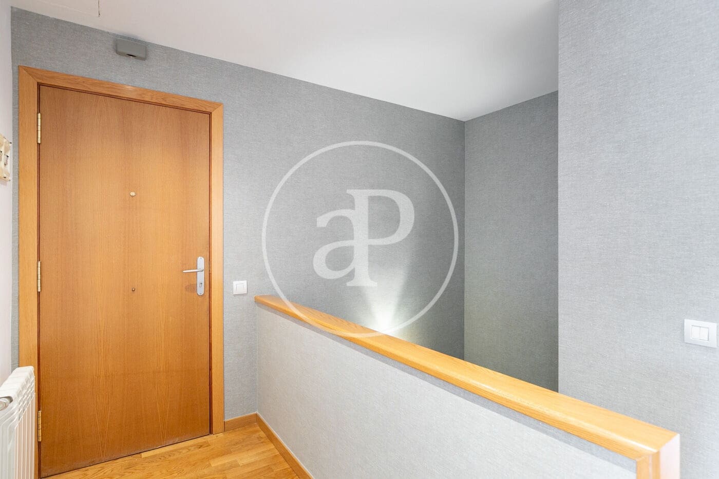 3 soverom Leilighet til leie i Barcelona by - € 3 600 (Ref: 9085503)