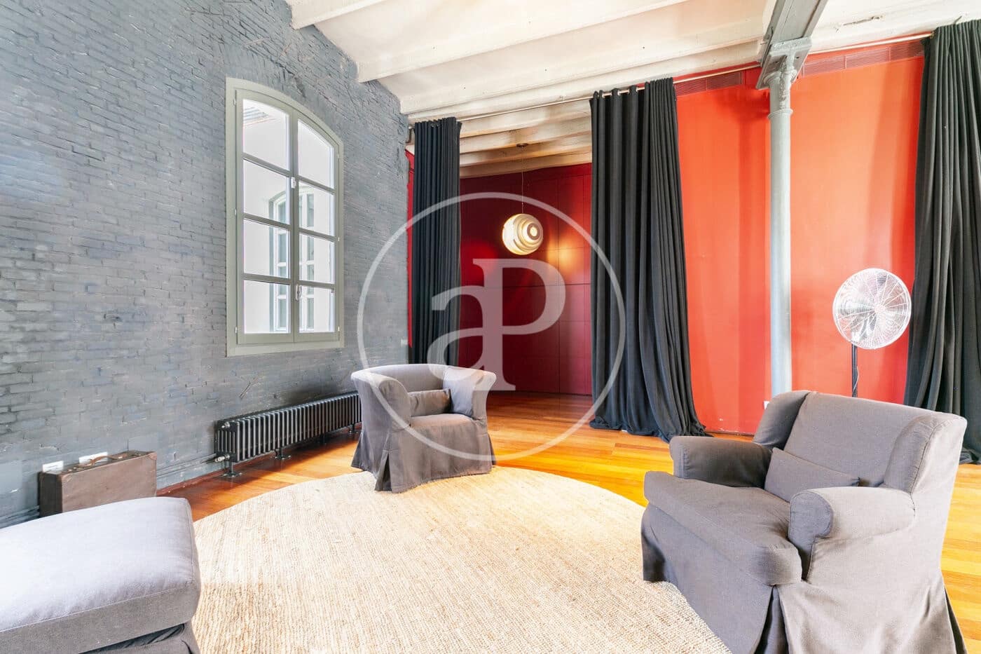 2 bedroom Apartment for rent in Barcelona city - € 7,500 (Ref: 9091843)