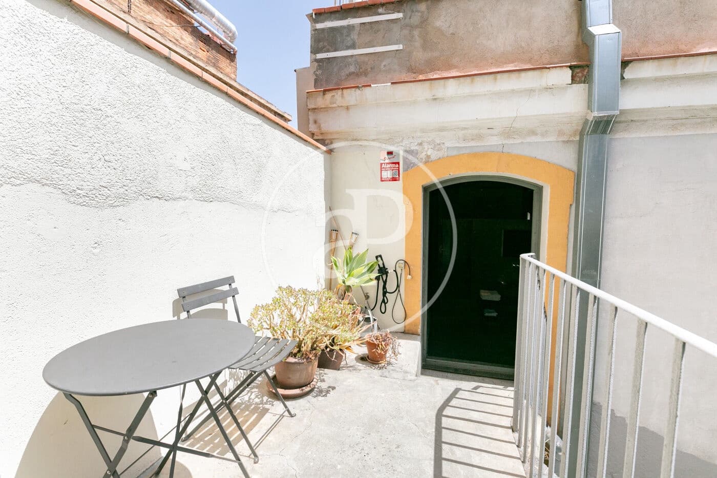 2 bedroom Apartment for rent in Barcelona city - € 7,500 (Ref: 9091843)
