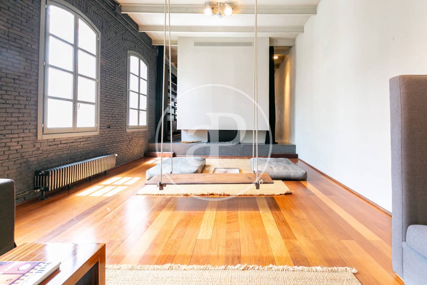 2 bedroom Apartment for rent in Barcelona city - € 7,500 (Ref: 9091843)